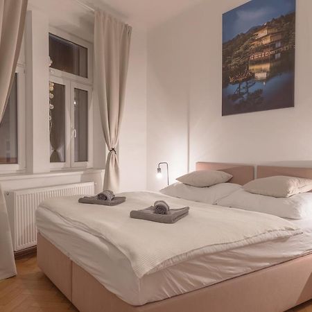 Skolska Junior Apartment Praha Exteriér fotografie