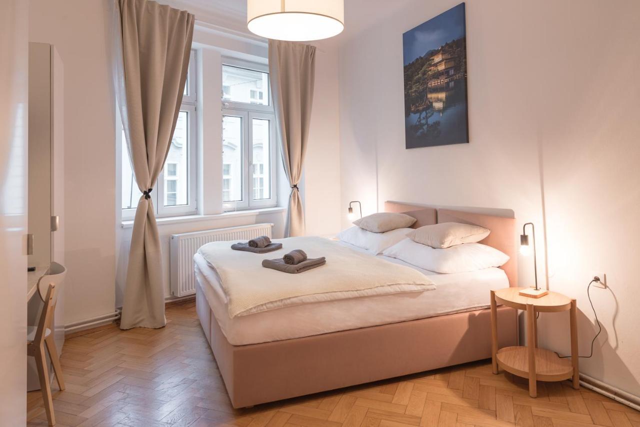 Skolska Junior Apartment Praha Exteriér fotografie